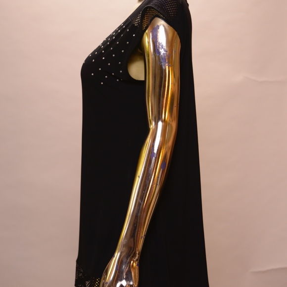 Black top, fishnet cap sleeves, metal studs - NWT - Picture 3 of 4